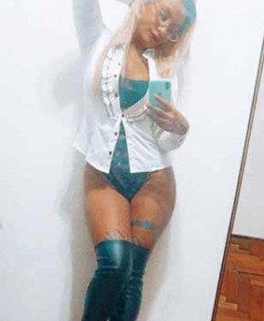 Aires Buenos sex teen girl in Topless women