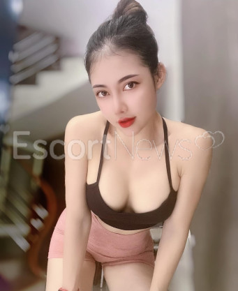 Photo escort girl Sandy: the best escort service