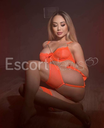 Photo escort girl Sabina: the best escort service