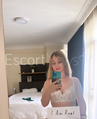 Photo escort girl Alexa: the best escort service
