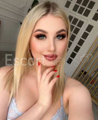 Photo escort girl Zlata: the best escort service