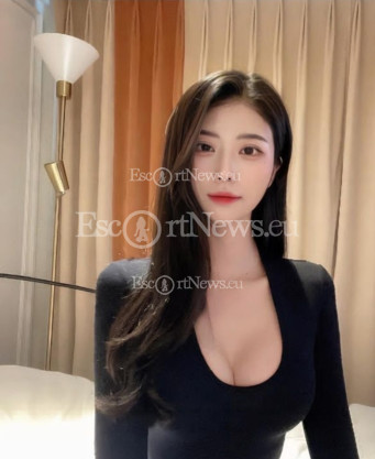 Photo escort girl Zhang Li: the best escort service
