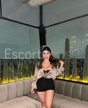 Photo escort girl Safina: the best escort service