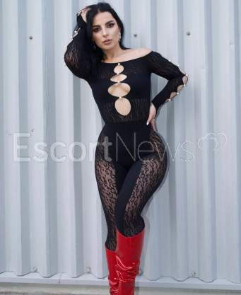 Photo escort girl Aisha: the best escort service