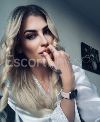 Photo escort girl Inessa: the best escort service